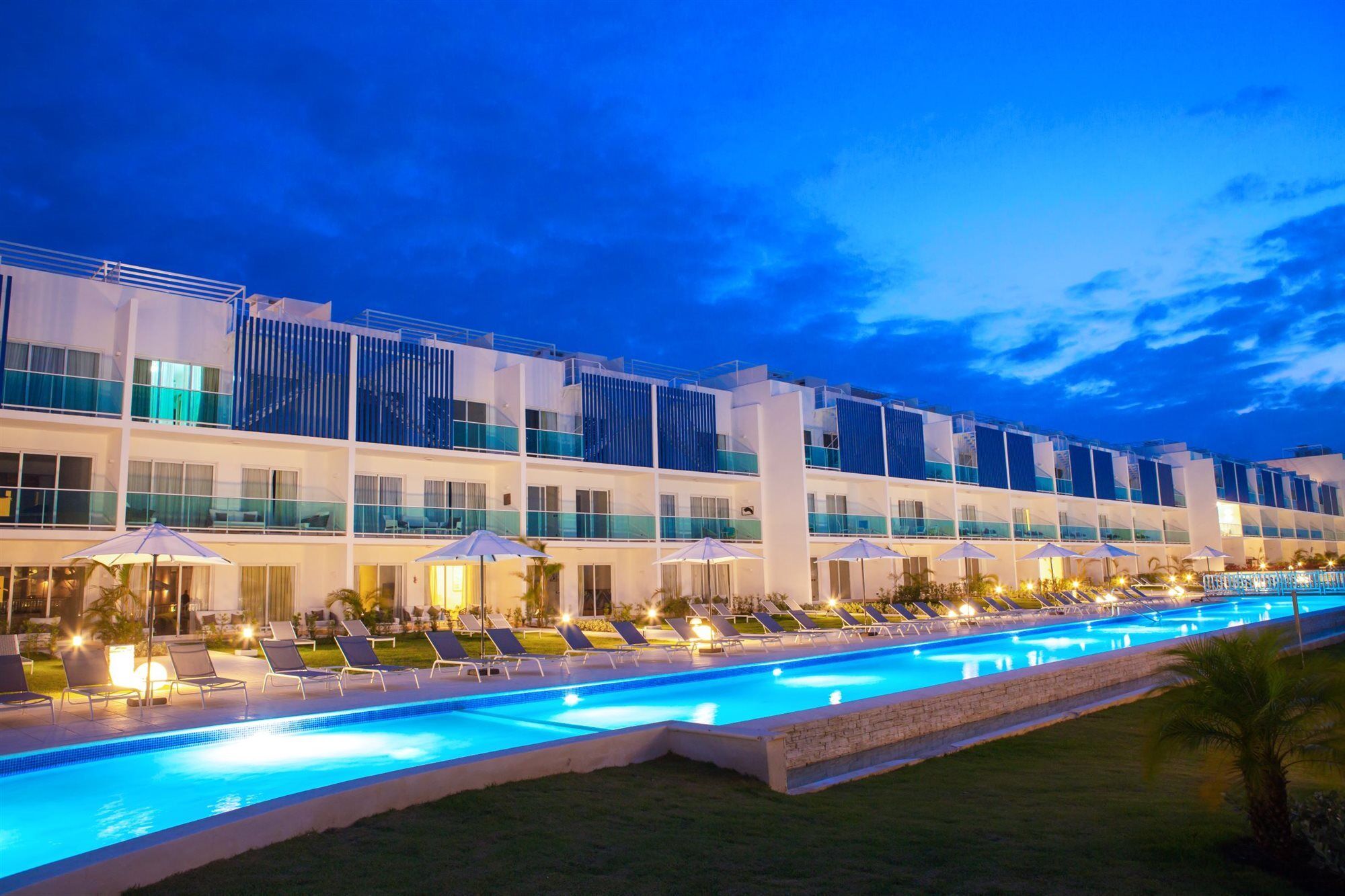 Coral House Suites Punta Cana Exterior photo